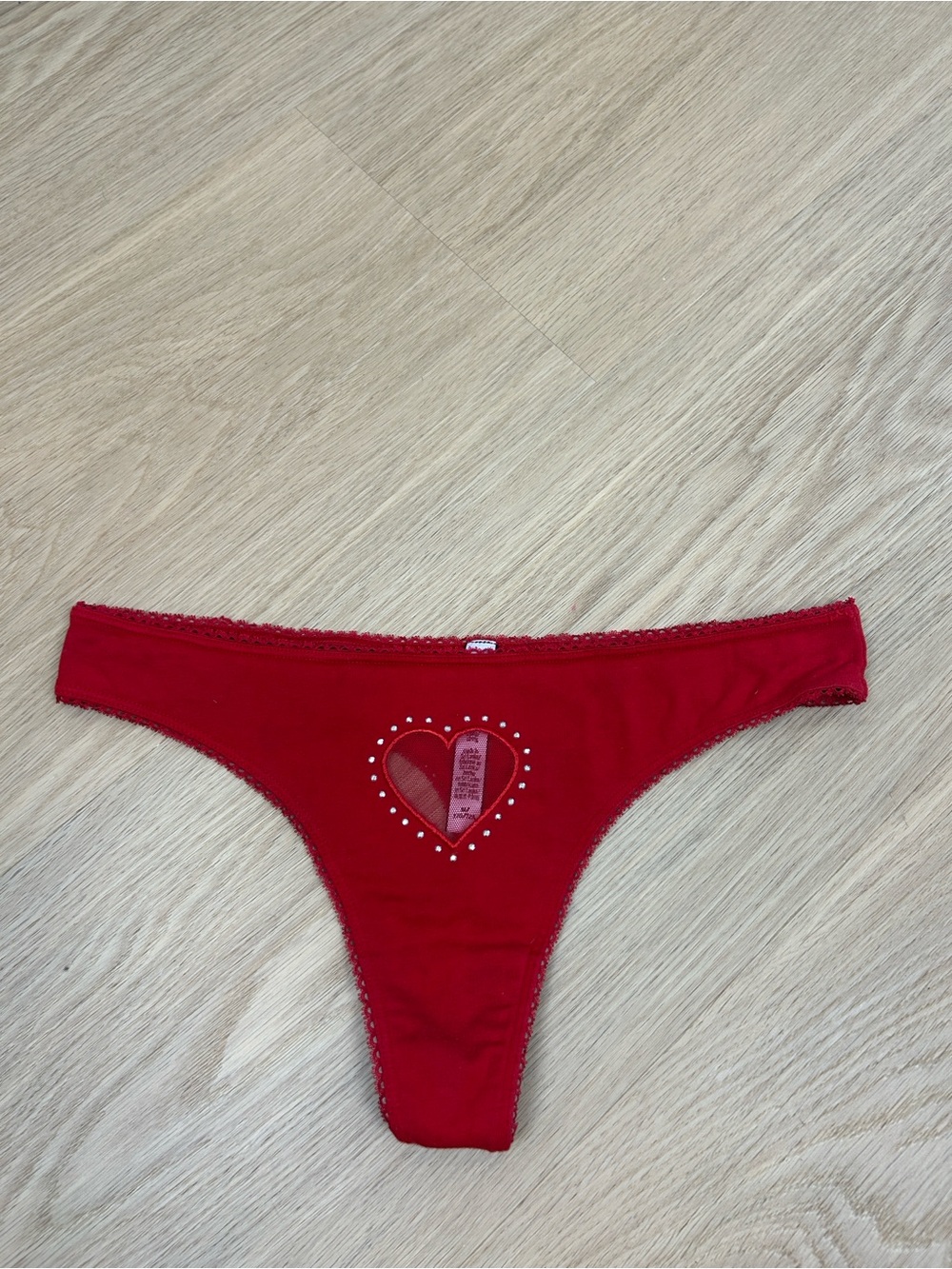 Victoria’s Secret Thong Panty M